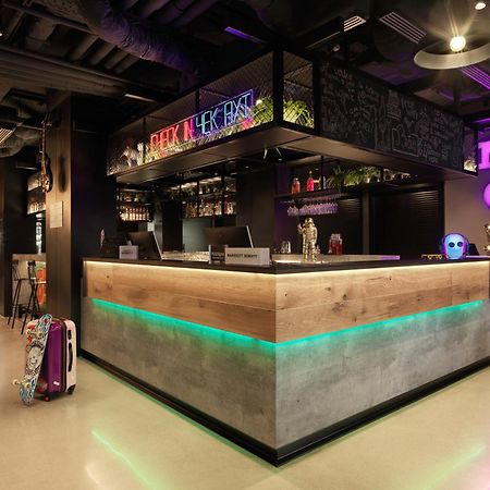 Moxy Belgrade Hotell Eksteriør bilde