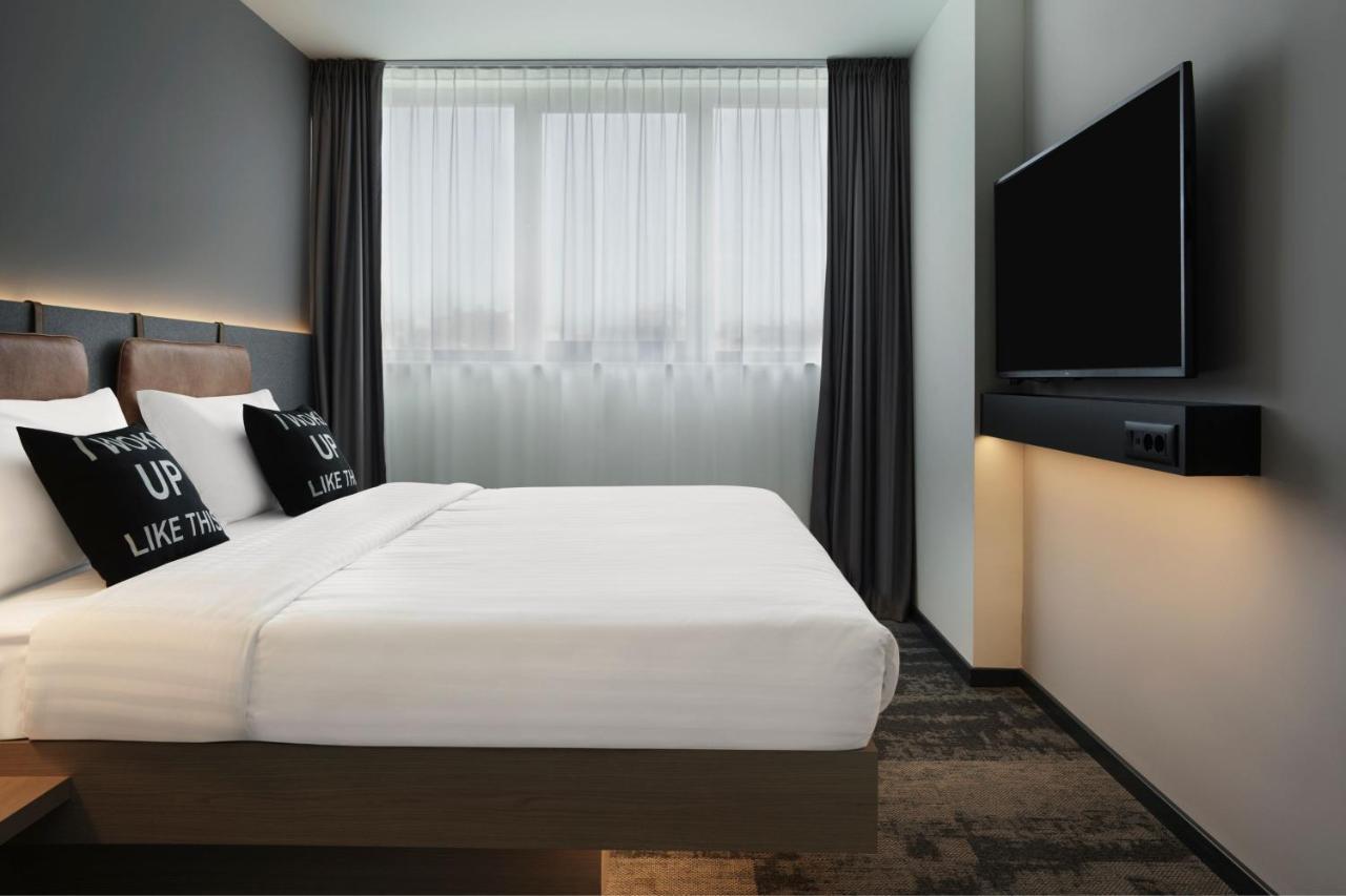 Moxy Belgrade Hotell Eksteriør bilde
