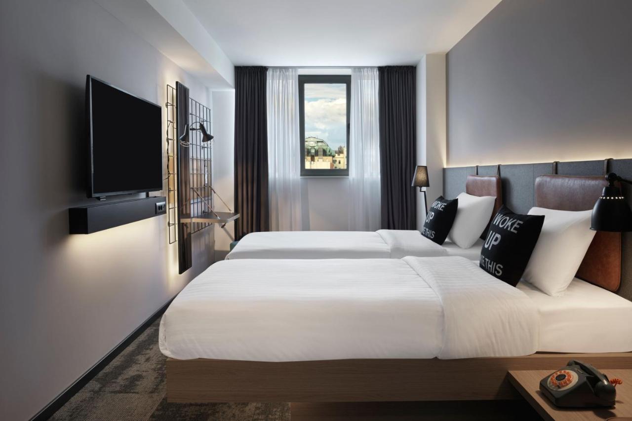 Moxy Belgrade Hotell Eksteriør bilde
