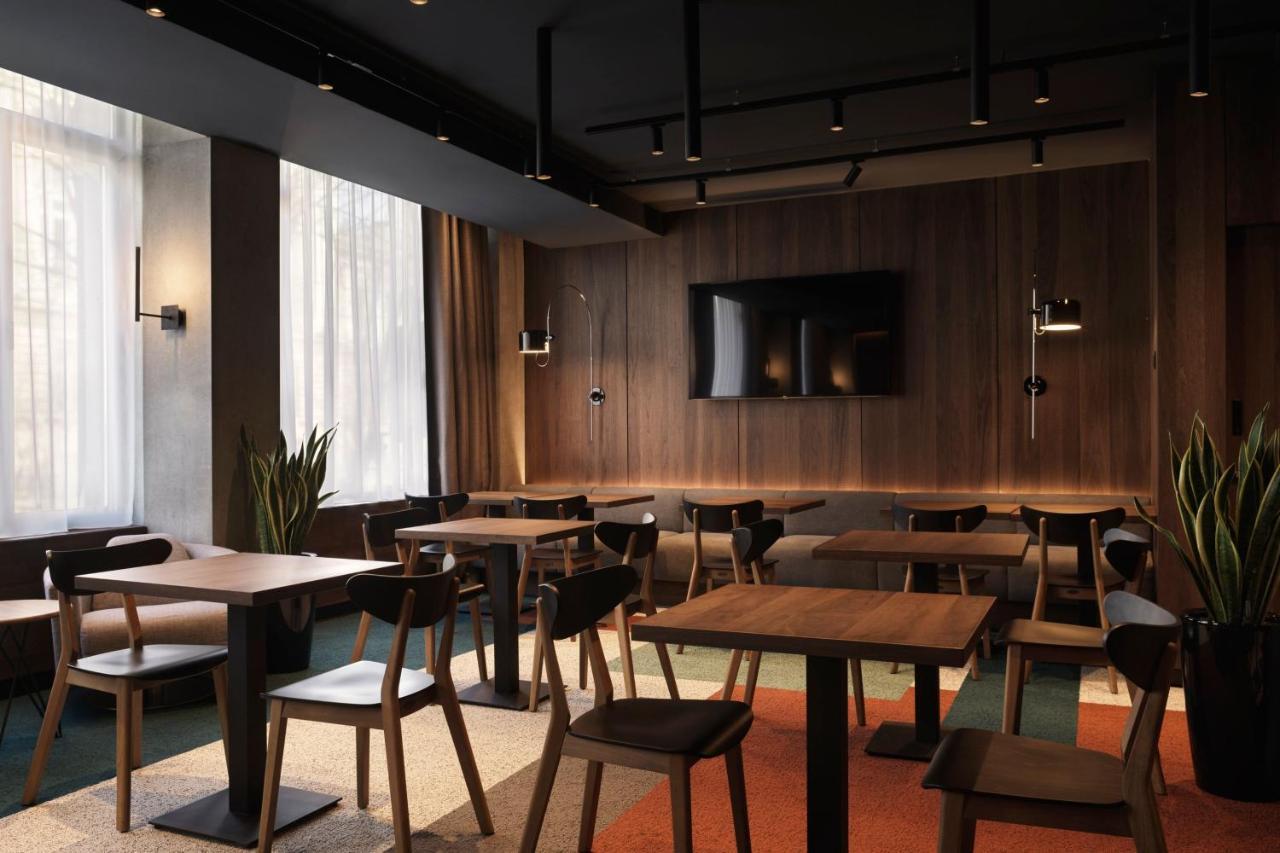 Moxy Belgrade Hotell Eksteriør bilde