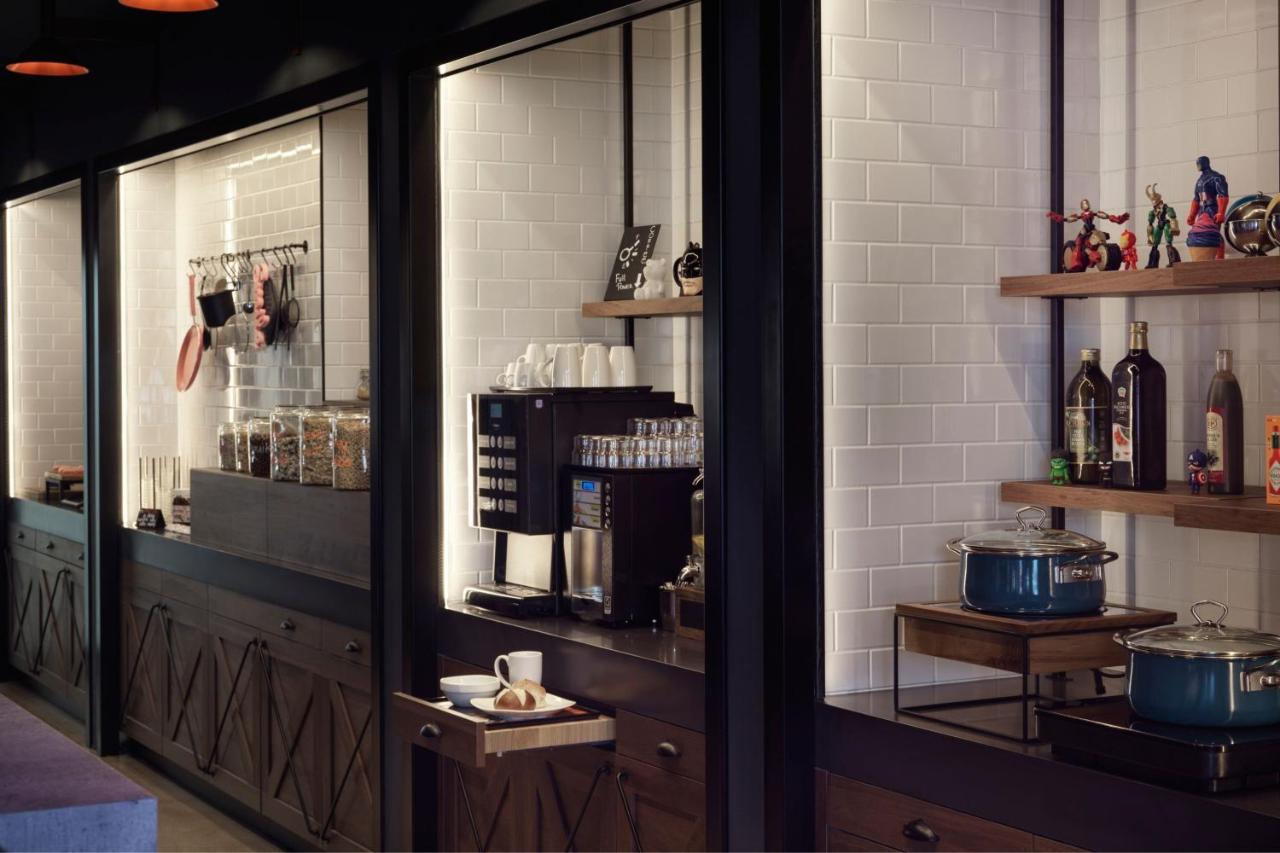 Moxy Belgrade Hotell Eksteriør bilde