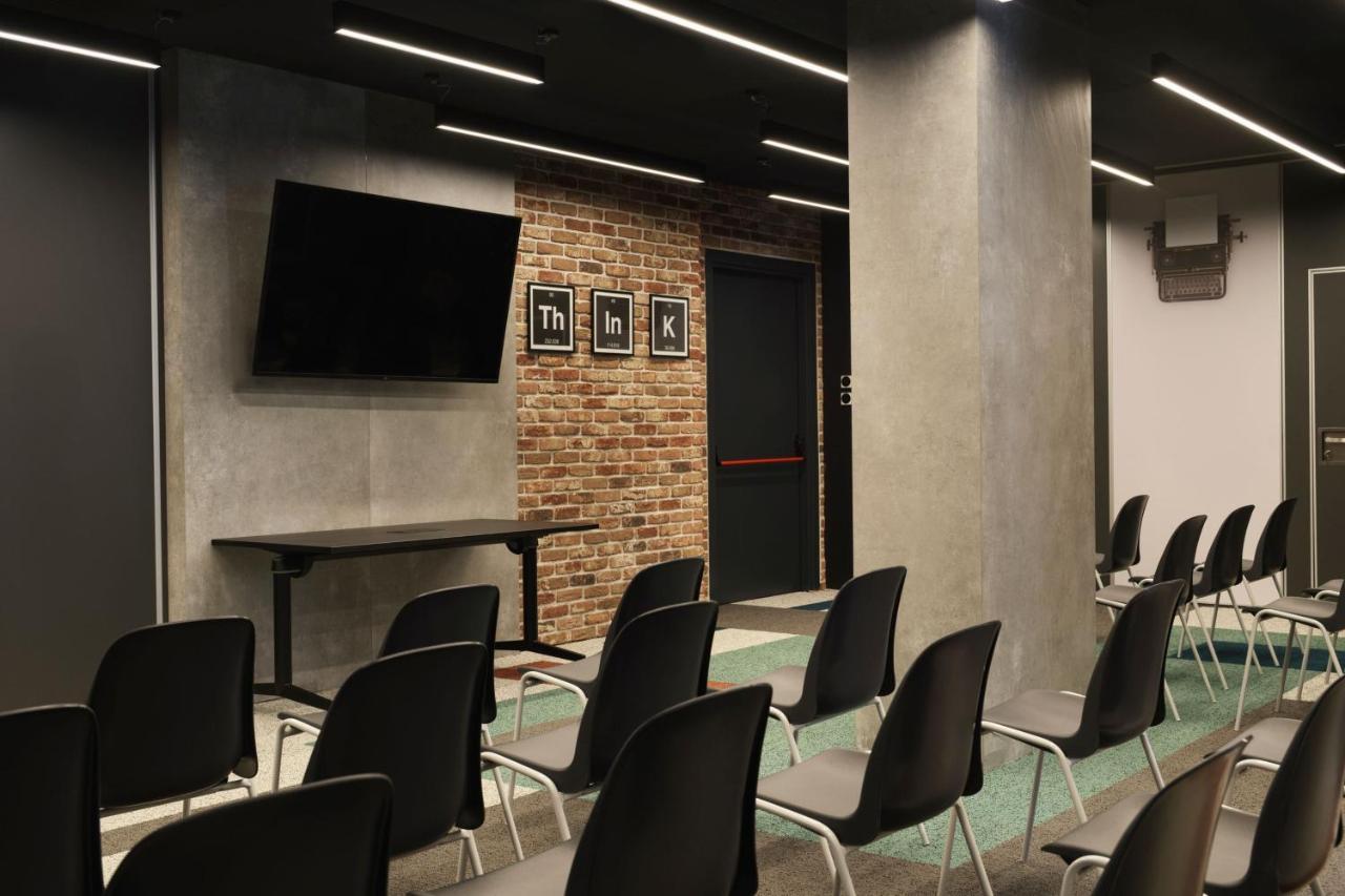 Moxy Belgrade Hotell Eksteriør bilde