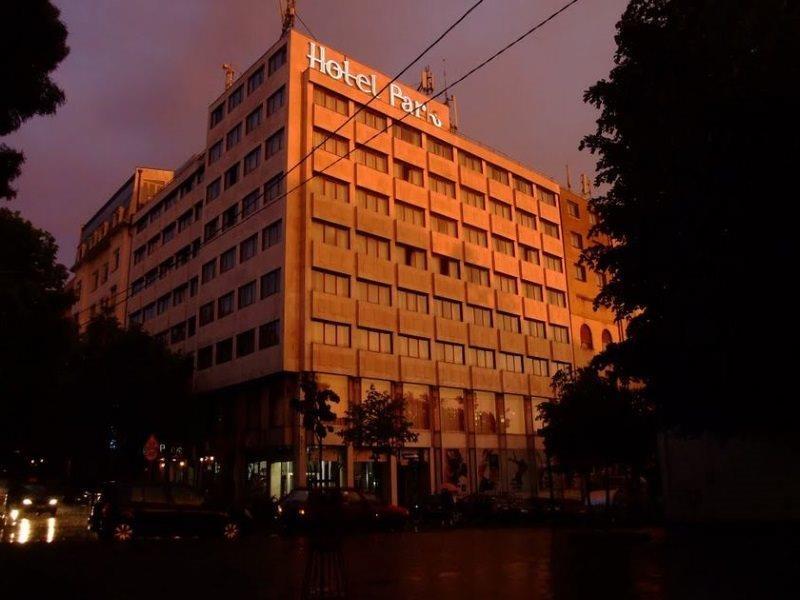 Moxy Belgrade Hotell Eksteriør bilde